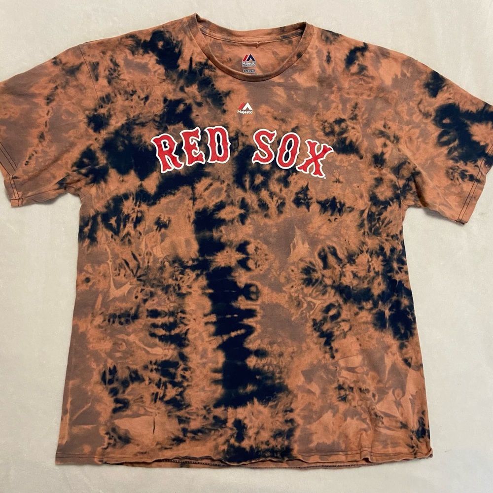Mookie Betts Red Sox bleach dyed Tee- XL
